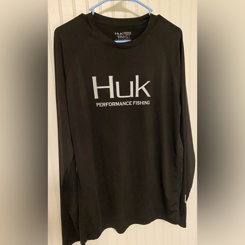Men’s Huk Performance Fishing Long Sleeve Shirt. Size - Large. Black